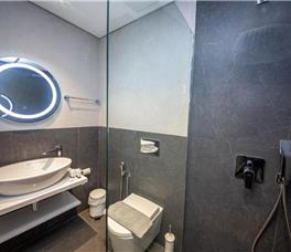 Double room Budget Deluxe Ground floor (no window, no balcony)