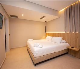 Double room Deluxe Ground floor (no balcony, no view)