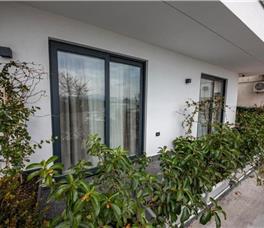 Double room Deluxe Ground Floor with Balcony (no view)