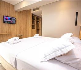 Double room Deluxe Ground Floor with Balcony (no view)