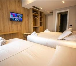 Triple room Deluxe Ground floor with Balcony (no view)