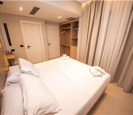 Double room Deluxe with Balcony (no view)