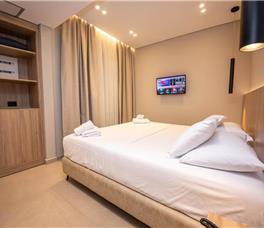 Double room Deluxe with Balcony (no view)