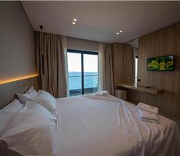 Double room Deluxe with Balcony and Sea view