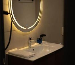 Joelle Premium Hotel