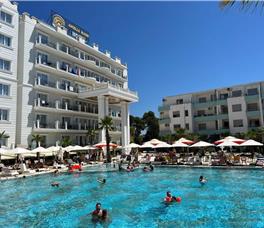 Amelia Mare - Guarantee 2025