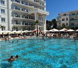 Amelia Mare - Guarantee 2025