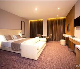 Amelia Mare - Guarantee 2025