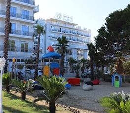 Amelia Mare - Guarantee 2025