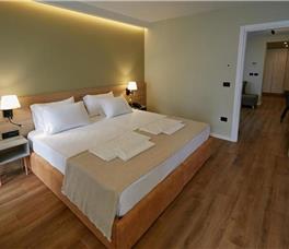 Dhome familjare me pamje nga deti