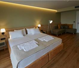 Dhome dyshe Deluxe me pamje anesore nga deti