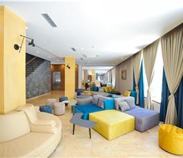 Sandy Beach Resort B