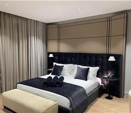 Dhome dyshe Deluxe me ballkon