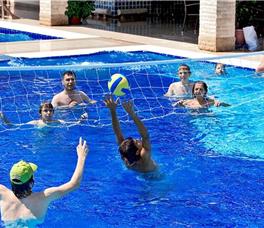 Champion Holiday Village