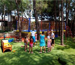 Champion Holiday Village