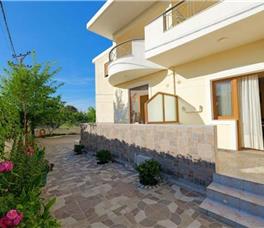 Vila Kristian / Cozy Veranda Kristian