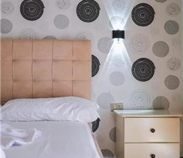 Panorama Hotel, Potam