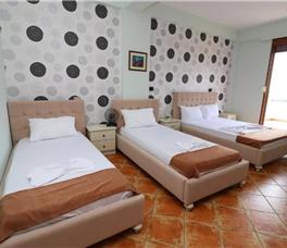 Panorama Hotel, Potam