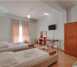 Panorama Hotel, Potam