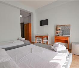 Panorama Hotel, Potam