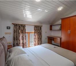 Apartament 3+1 per 5 persona