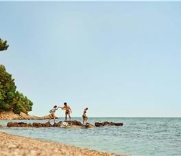 Avali, Mar-Bella Collection