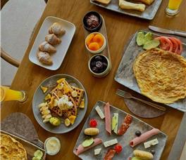 Ciao Borshi Boutique Hotel