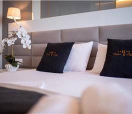 Room Deluxe