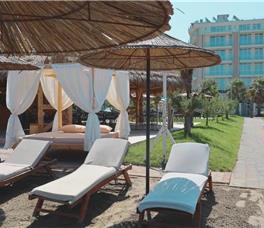 Lotus Beach Resort Karpen