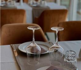 Lotus Beach Resort Karpen