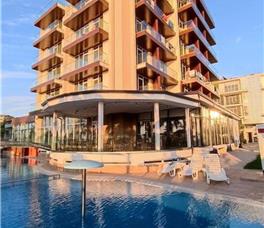 Lotus Beach Resort Karpen