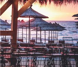 Lotus Beach Resort Karpen