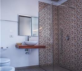 Lotus Beach Resort Karpen