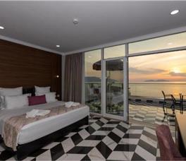 Suite Dhomë dopio me verandë dhe pamje nga deti