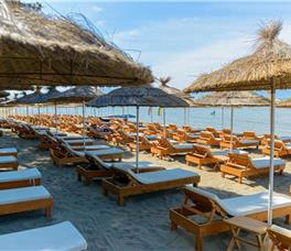 Ecuador Resort Zvernec