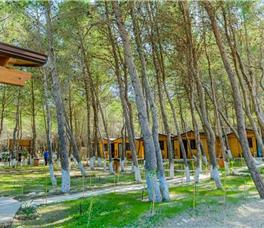 Ecuador Resort Zvernec