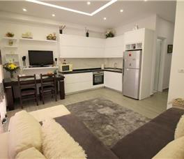 Apartment with kitchen per 5 people