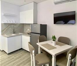 Apartment with kitchen per 5 people