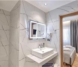 Double room Deluxe with Mountain view