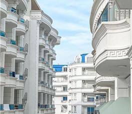 Dhome Treshe Land view