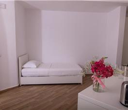 Dhome Treshe Superiore me pamje nga deti, BB