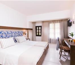 Simantro Beach Hotel