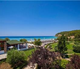 Simantro Beach Hotel