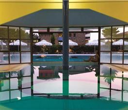 Simantro Beach Hotel