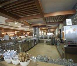 Crystal Family Resort