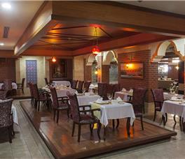 Crystal Family Resort