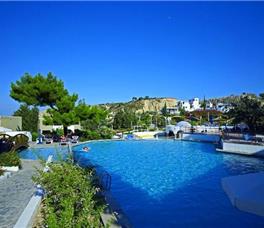 Porto Angeli Beach Resort Hotel