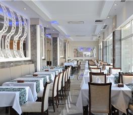 Crystal Waterworld Resort & Spa