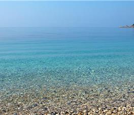 Lichnos Beach Hotel & Suites 