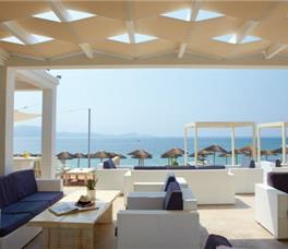 Lichnos Beach Hotel & Suites 